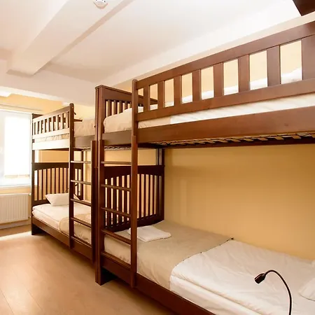Hostel Gar'is